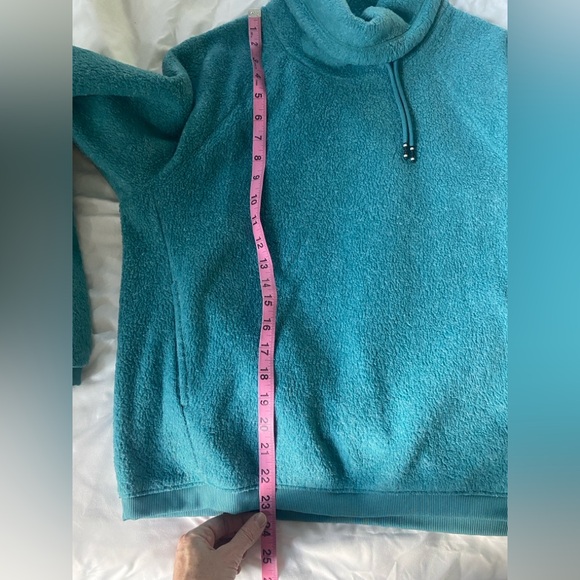 Nike Teal Therma-Fit Cowl-neck Fleece Pullover - Picture 11 of 15